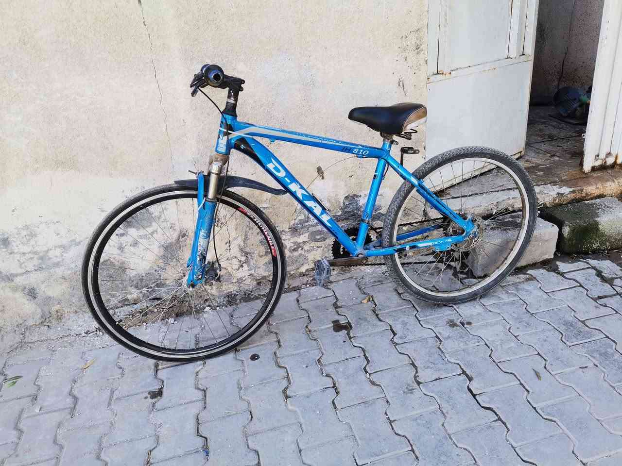 سلام عليكم البيع ب40الف قفل بس البريك مابي مكاني بغداَد


**إذا كنت صاحب هذا الإعلان وتريد حذفه لأي سبب، رجاءا أرسل رسالة إلى الدعم الفني**