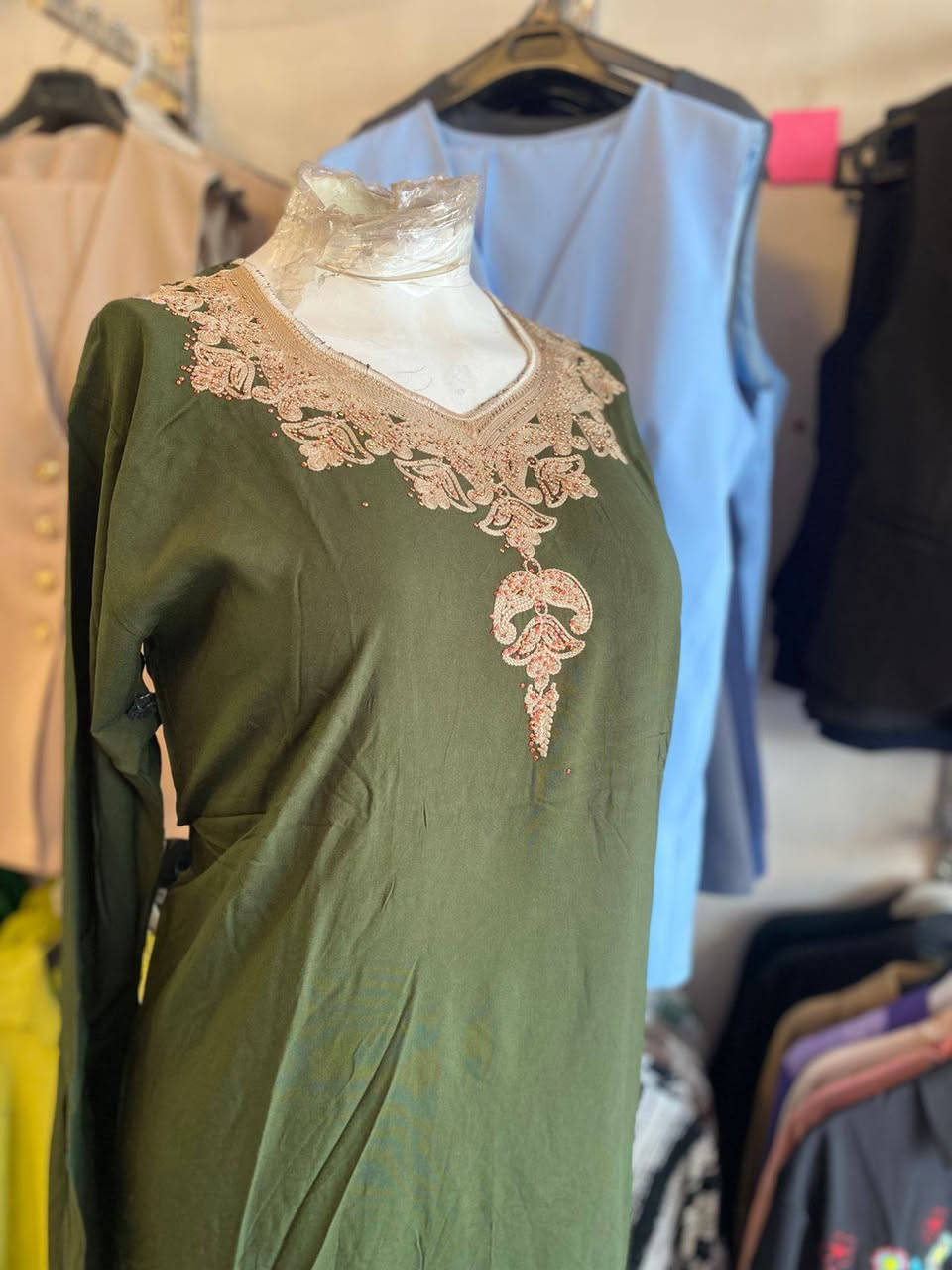 دشاديش كشمير أنيقة ✨
ألوان تجنن وموديل يفتح النفس 🤍
متوفرة بجميع الألوان وجميع القياسات
للحجز والاستفسار مراسلتنا عالخاص 📩


**إذا كنت صاحب هذا الإعلان وتريد حذفه لأي سبب، رجاءا أرسل رسالة إلى الدعم الفني**