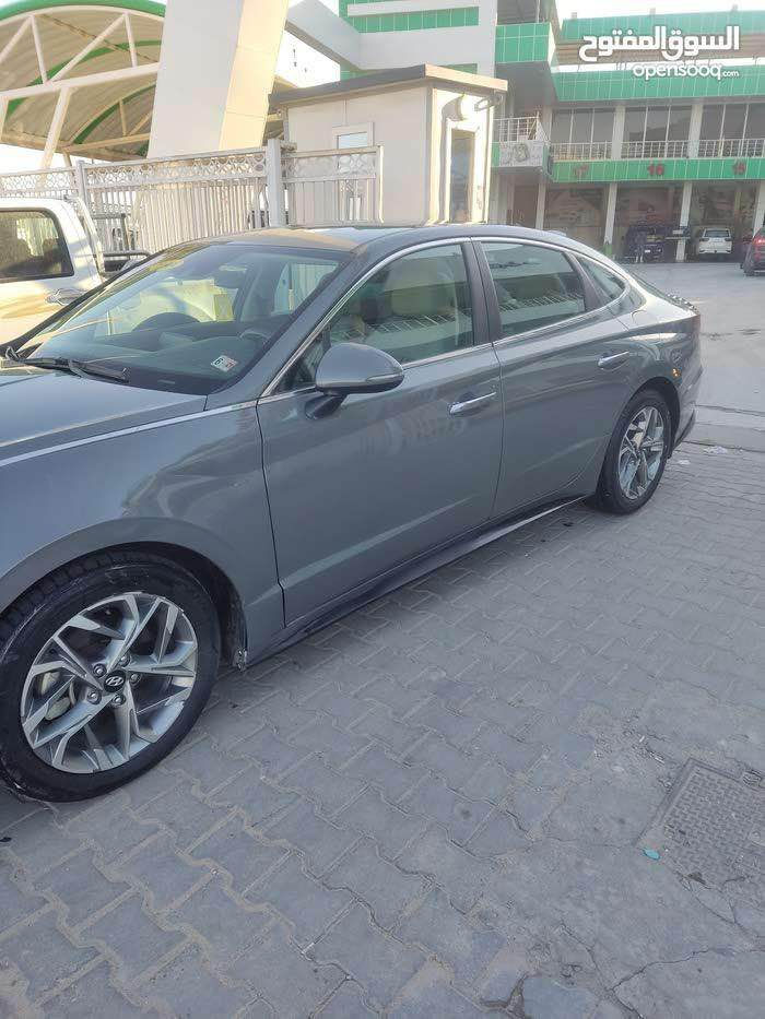 السلام عليكم
سوناتا مديل 20
وارد امريكي ضرر جاملغ وباب مصبغ فقط
فول عدى الفتحه
رقم بصره حره باسمي
مكينه 2.5 تنفس طبيعي
سعر 162 بيه مجال
*********** البصرة, العراق
