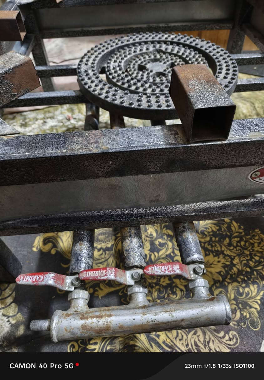 سلام عليكم بريمز طبخ جبير شغال اصلي واوفن شوي للبيع سعر بريمز:55 وسعر اوفن 20 وبي مجال بسيط عنواني شارع 80 نجف رقم ‏‪0772 871 2033‬‏
