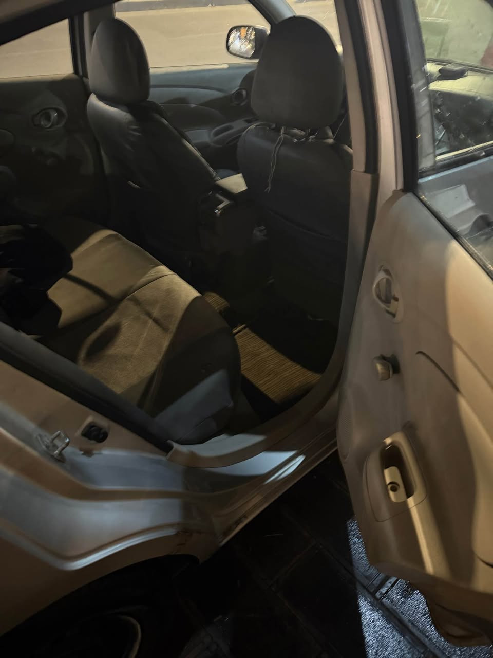 نيسان سني ام البليته الزركه ٢٠١٩
لون سلفر السعر ١٠٥ وبيها مجال 
سياره صدر جديد تايرات جديده دوشمه جديده 
بيها ٤ قطع بارد 
الاستفسار ع الرقم ‭٠٧٧١ ٨٤٦ ٨٩٤٤‬

‭٠٧٧٣ ٨٨٦ ٢٣٤٣‬ بغداد, العراق
