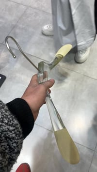 سعر  ١٥٠٠ ١٠٠ قطعه ٠٧٧١٥٥٢٢٢٦٨