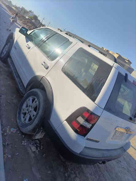 السلام عليكم
فورد اكسبلور ٢٠٠٧ مسجله ٢٠٠٤ ويتصحح كتاب يكلف ٣٠٠ الف مكفوله من صبغ وضربه جاهزه مابيها نقص للبيع او مراوس بأقل منها ((***********))
