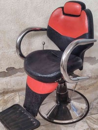 كرسي حلاقة • جاهز • ما بي نقص