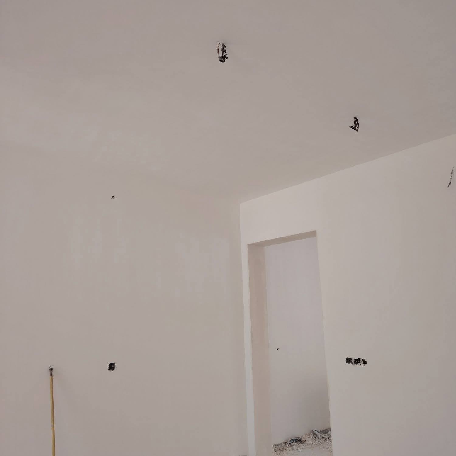 ***********بيه وتساب متفرغ حاليا متر ومكطوعه بالنجف فقط وكادر
