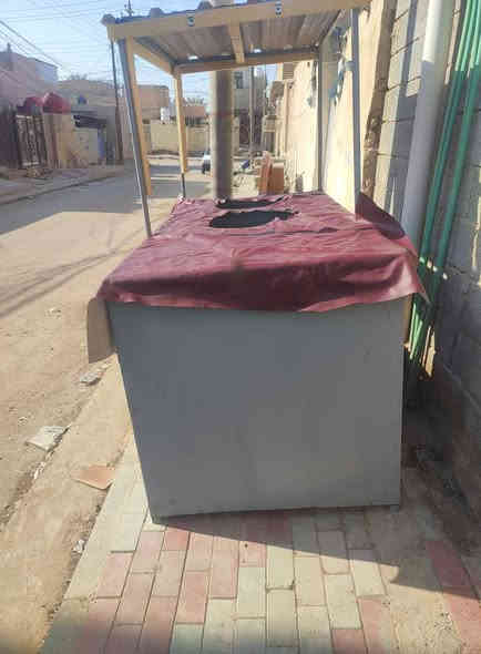 عربانه لبلبي بدون تواير  للبيععرض مترين ونزال متر 
سعرها 300 وبيها مجال للشراي مكاني كربلاء الحر 
وكراسي عدد 4 
وميوز عدد 2
الشراي بي خير ويدلل 
***********
