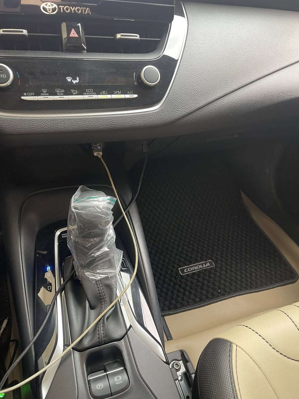 سلام وعليكم كورلا فول موصفات 2024   ماشيه 14 الف سياره جديده مدوشمه كشنات وكاعيه بشركه بربيل سياره ستخدام قليل سبير منازل مكفوله من صبغ وتبديل بيها صبعين بارد بجاملغ رقم اربيل تريد وكاله تريد تحويل  سعر 145  بكان سياره بغداد ***********
