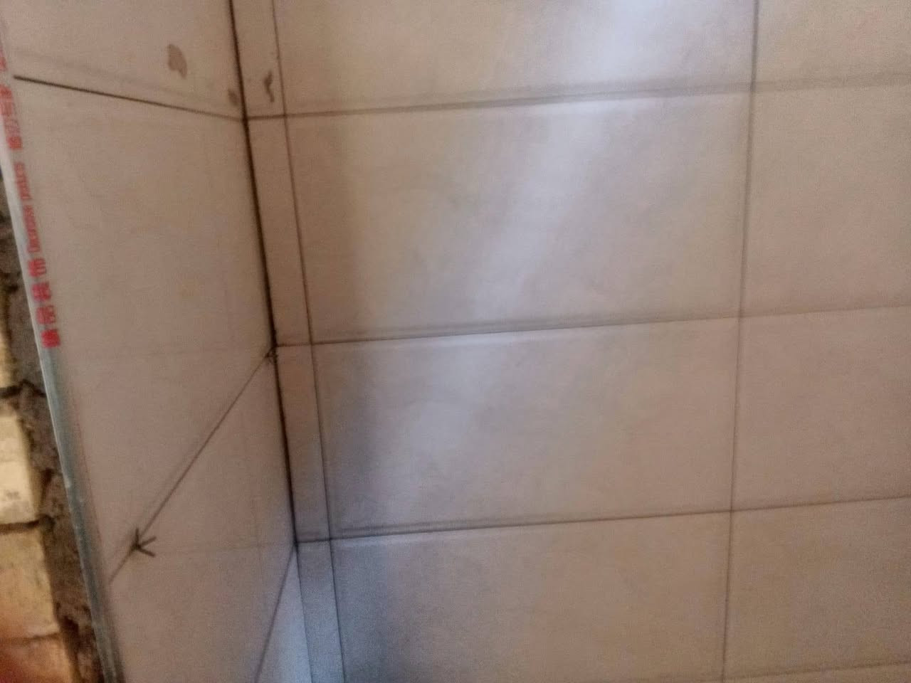 السلام عليكم
الدار للبيع مساحة ٧٥ متر طابو ملك صرف فول بناء درجة اولى قيد الانشاء تسليم مفتاح خلال ٦٠ يوم طابق ونص الكفاءات خلف المدارس فرع المختار
***********
اخوان صور البيت الكامل مشابه للعمل وليس نفسه
