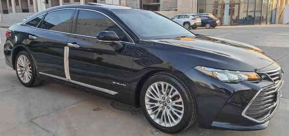 تويتا. افلؤن قه بات مواسفات XLE  موديل ٢٠١٩ گيرؤمه كينه به شه رت سه نه وي وبليت تازه. ٢ بارجه بؤياخ جملخ و بؤنيت بي ناوگرتن ارباك سوكان سيسته ممه ره شي قه ترانن 77هه زاررؤشتووه
سعر ٢٥٠$ ناونيشان سليماني 
ز.م.  *********** السليمانية
