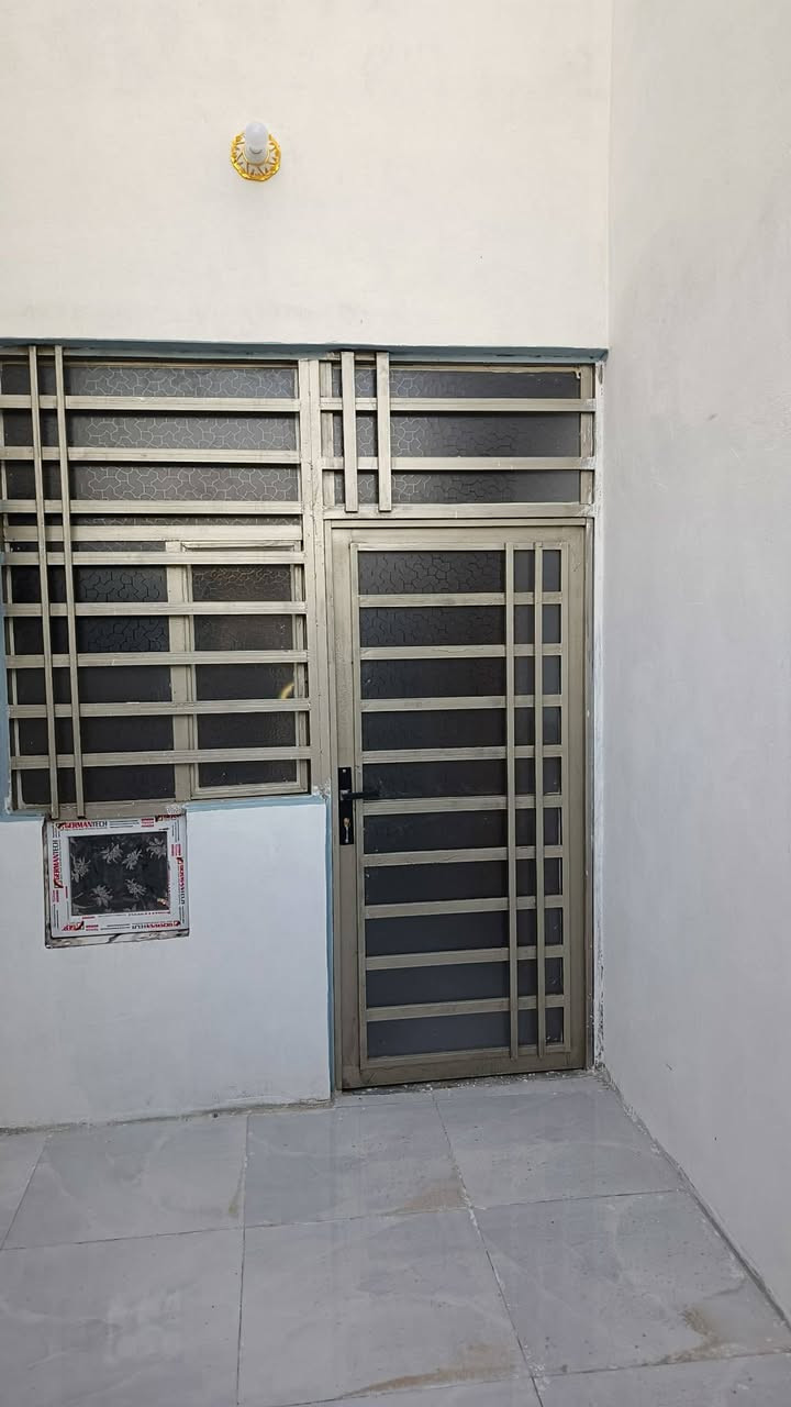 آلُـۜسـۨۚ(✋)ــِۖلُأمٌ ؏ـليۜـ(💜)ـكـۜم وݛحـٍّْـٍّْ⁽😘₎ـٍّْمهہ الًـًٍۖـٍـٍۖ(☝)ٍۖـًٍٍٍّـًٍلۖهًٍۖۂ وبـۗـۗـۗـۗـۗـۗركۧۧــۧۧۧۧۧـۗـۗ(ۗ😇)ـۗـۗاتهۂ 

#مكتب #عقارات #الهمام #الأول 

دار للبيع المساحه 70متر 

غرفه صاله مطبخ استقبال صحيات داخل وخارج ارضيه بورسلين جدران سيراميك 
#السعر27مليون مع مجال للشراي 
بيت تسليم مباشر بناء حديث 
العنوان سايدين المطار شارع حاتم الخير نهايت المقرنص 
للاتصال ***********واتساب
