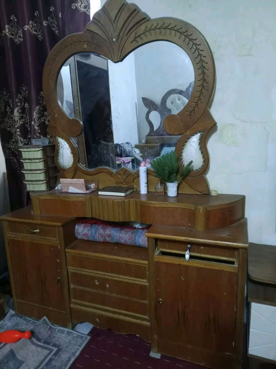 نجار غرف نوم تركي 🇹🇷🇹🇷 
تصليح واتنصيب جميع انواع غرف نوم تركي 🇹🇷 ماليزي مصري وعراقي 
معا كيه 🚚🚚 حمل نقل جميع انواع غرف نوم 
***********
***********واتساب
معا بيع مواد تصليح غرف نوم تركي 🇹🇷🇹🇷
