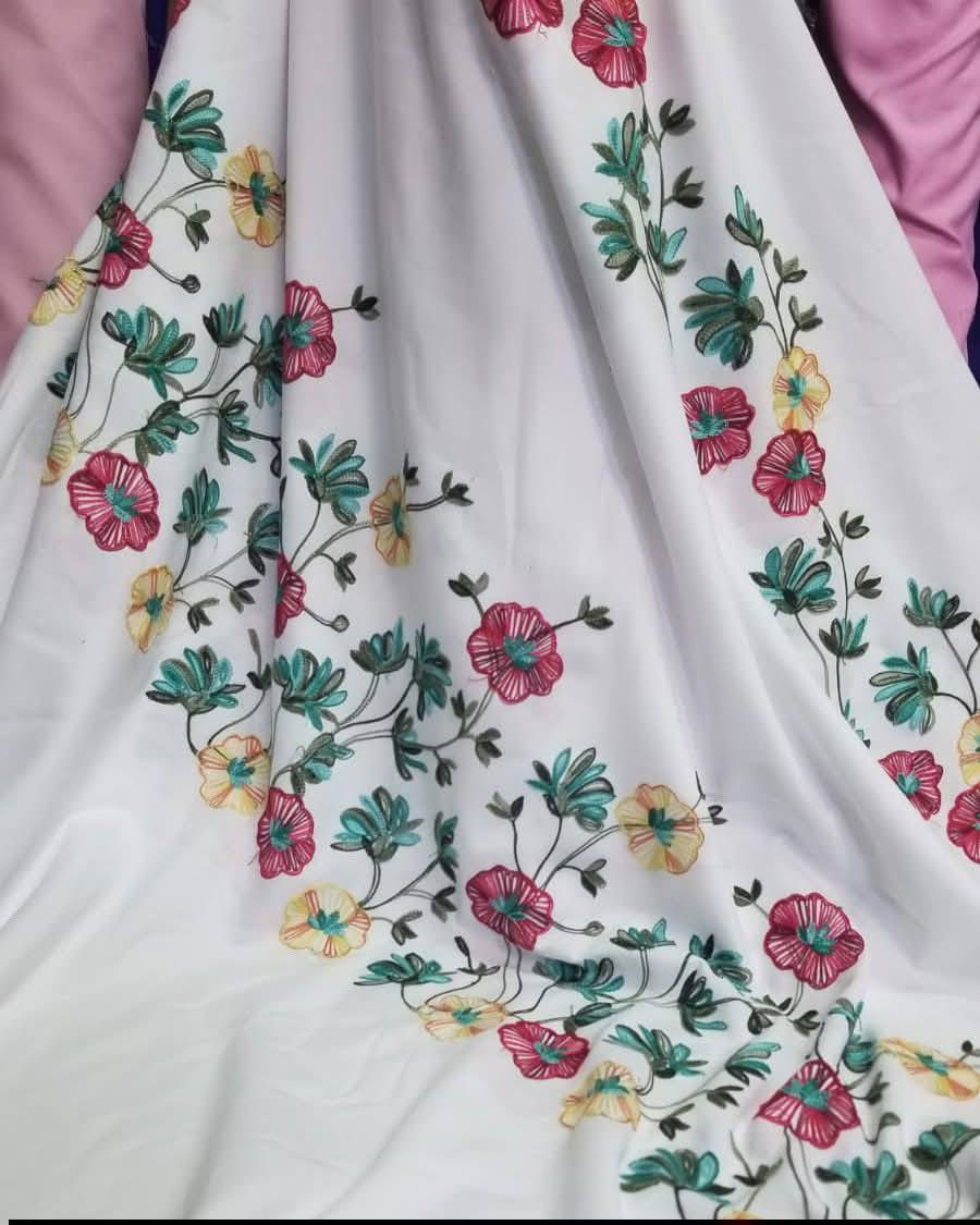 همايون قطن ميه بالميه خامة ثقيله 
تطريز مغربي 
المتر ب6


**إذا كنت صاحب هذا الإعلان وتريد حذفه لأي سبب، رجاءا أرسل رسالة إلى الدعم الفني**