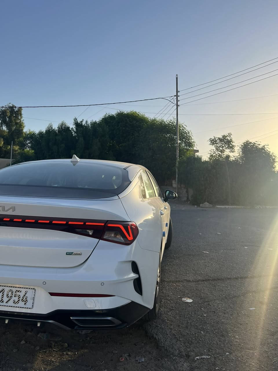 السلام عليكم kia k5 مديل 23 وارد كوري محرك 2000 دوش وهايبرد  حادثها فقط ٤ رصعات في القماره كما موضوح في السونار وتكحيل في الدعاميه الخلفيه وصار عندي صبغ يم البلوجكتر الدعاميه الاماميه على كد اصبعين هيه ممحسوبه بس للمصداقيه باقي السياره كفاله عامه وين ميعجيك افحص ماشيه ١٧الف كيلو وقابل للزياده كلشي واضح كدامك….

مواصفات:
بصمه دخول 
بصمه تشغيل 
تحديد مسار
قياده ذاتيه
تحكمات ستيرن
تدفئ مقعاد و مقود 
تبريد شاشه ومنفصل 
تبريد قطعتين
لايت LED
كشنات كهرباء 
مري شفط 
رادار امامي خلفي
كامره خلفيه دوراه
حساسات امامي خلفي
صندوق ذكي يفتح عند الاقتراب
نضام ترحيب 
جام اوتو 
كير ماوس 
اوتو هولد 
سايد بريك كهربائي 
يعني فول عدى الفتحه
التفويله تمشي ٩٨٥ حقيقي 
كير AT المرغوب وليس cvt

اربع انضمه قياده ايكو ونورمل وسمارت و كمفورت

نضام الڤيو الي هوه تشغل الكامره الخلفيه انت وتمشي

السعر جداً مناسب مقارنه بخواتها والسوك كلشي بي 
السعر: 205 وبيها مجال
الرقم للتواصل ***********
غير متواجد فيس
