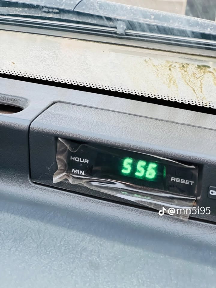 السلام عليكم
سايبه ٢٠١٠
سياره زيره مضمومه  بغداد نكليزي 
شخط مابها 
سعر ٣٥ وبيها مجال ‭***********‬
