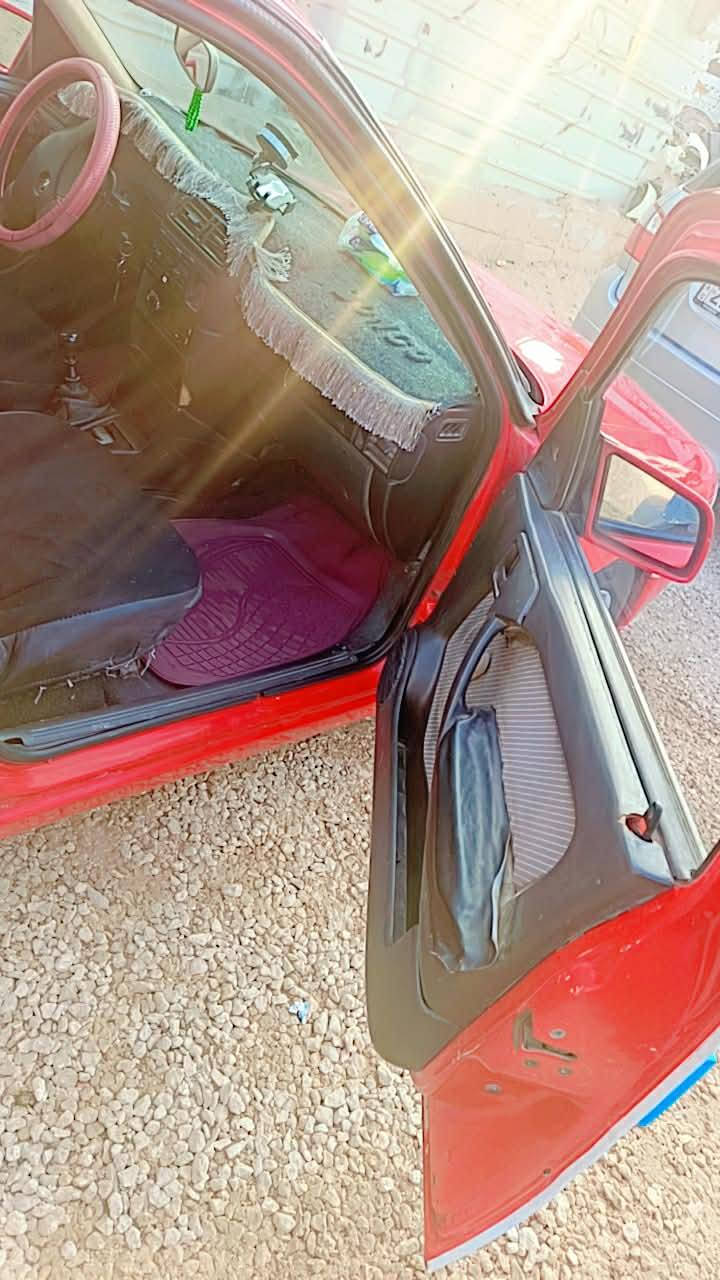 للبيع #
سلام عليكم 
اوبل فكتره 
مديل 1991
رقم قادسيه انكليزي 
بسمي مداور ثاني يوم 
العنوان ديوانيه قضاء غماس 
السعر 40 وبيه مجال للشراي 
سياره مصبوغه حزام للجماليه 
خياس مابيه سياره نضيفه معه الكلمه 
واحله من الصوره بلحقيقه 
تخم تاير جديد حداد فول 
داخل سياره يخبل سياره متعوب عليه 
مكينه وكير بلجيس 
***********

***********
