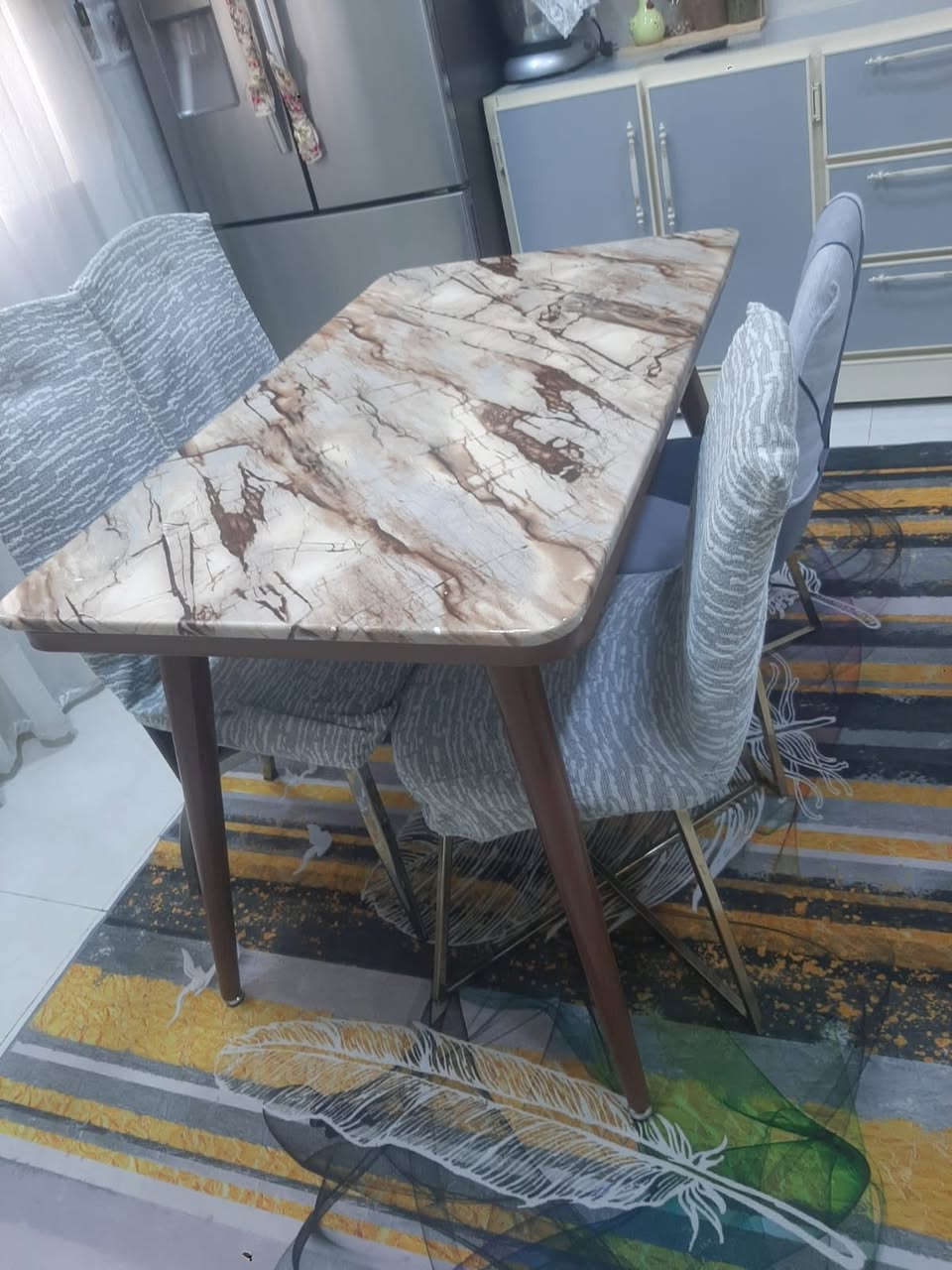بنات ميز طعام مرمر و4كراسي ب100 وطلبه خشب وسطيه 50


**إذا كنت صاحب هذا الإعلان وتريد حذفه لأي سبب، رجاءا أرسل رسالة إلى الدعم الفني**