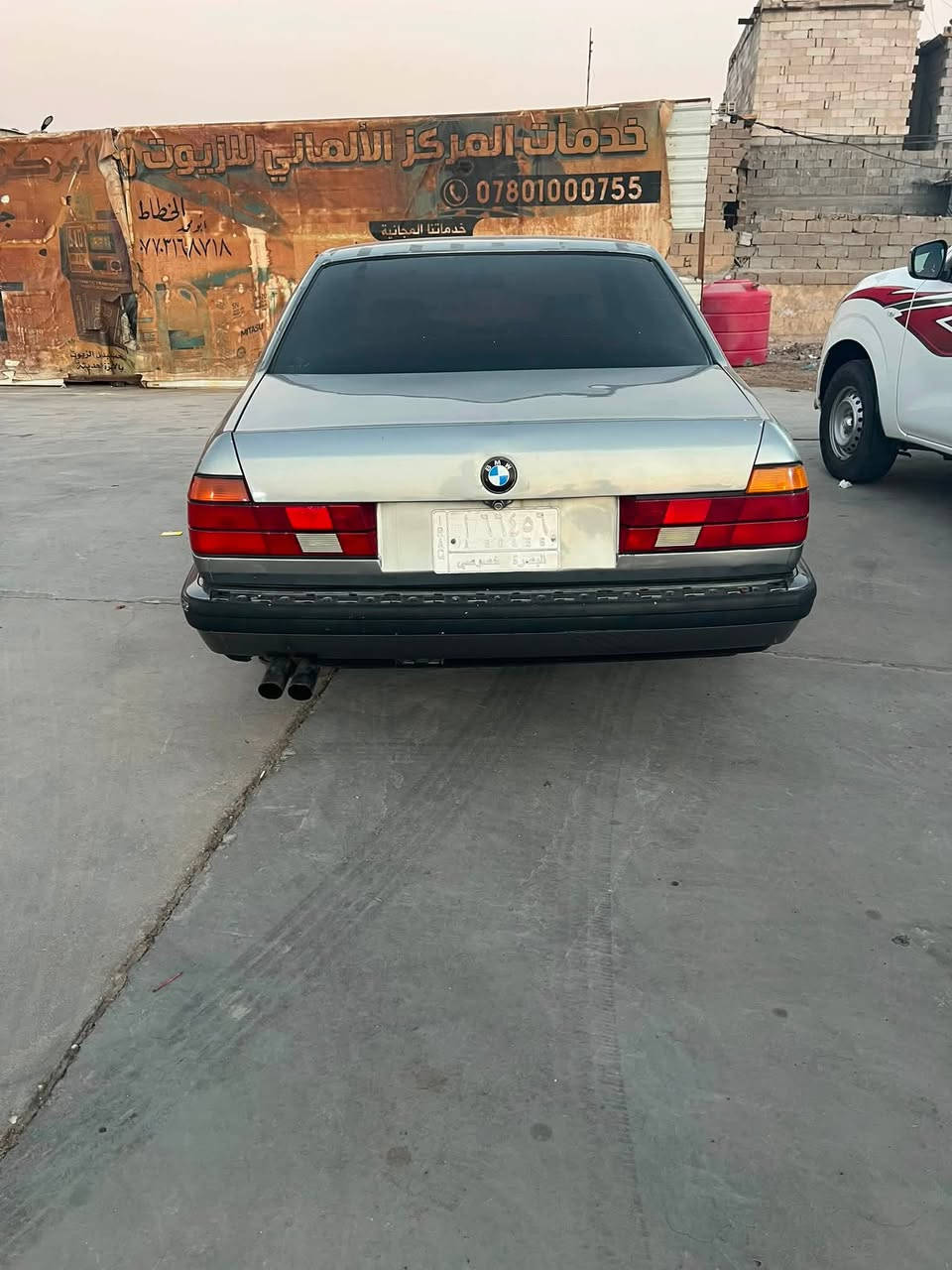 سلام عليكم
بي ام مديل 1993 
حجم 740  مكينه 8 سلندر 
رقم بصره مشروع وطني تحويل مباشر 
كير مكينه تبريد طخم تاير كفاله 
السياره جديده بمعنه الكلمه 
مكان السياره بصره 
السعر 52 بيه مجال 
ماجاوب خاص لاستفسار تصال 
***********
