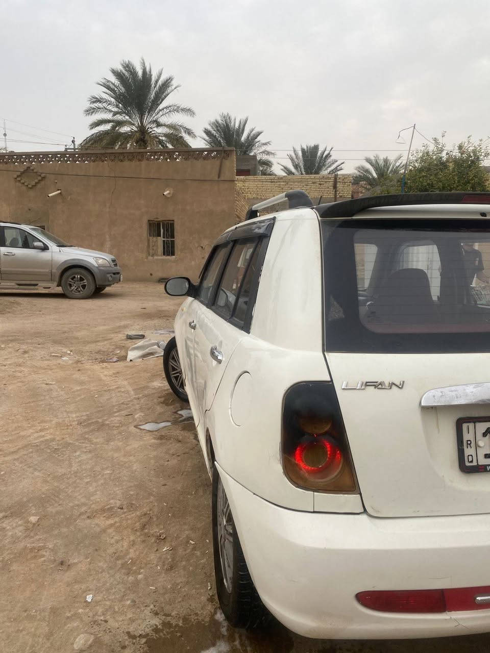 السلام عليكم
ليفان ٣٢٠ 

كير مكينه ياباني مكفولات حداديه جاهزه كهربائيات كله شغاله  

منضومه زنون وشاشه وكامره وسستم سماعات 

تبريد شغال  مسويله ادامه منضومه جديده من راديتر واتبر بم كله جديد انسه شي اسمه حماوه رقم بابل نكليزي مشروع وطني بسمي مكاني بابل السعر ٣٢ للاستفسار ***********
