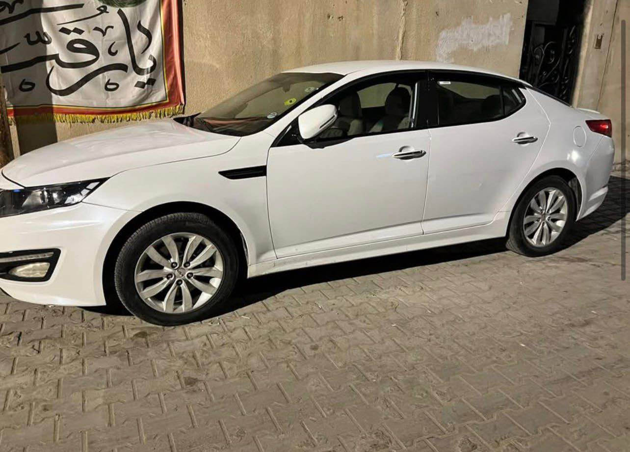 كيا أوبتيما خليجي كفاله عامه بيه فقط تكحيل جاملغين السياره مديل 2012 ماشيه 135 مكينه 2400دوش مكاني بصره معقل السعر 122وبي مجال للتواصل *********** البصرة, العراق
