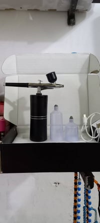 اخوتي للبيع طلعلي بالامزون  يمكن مسدس تكحيل سيارات  اعلى سعر ابيع  077...