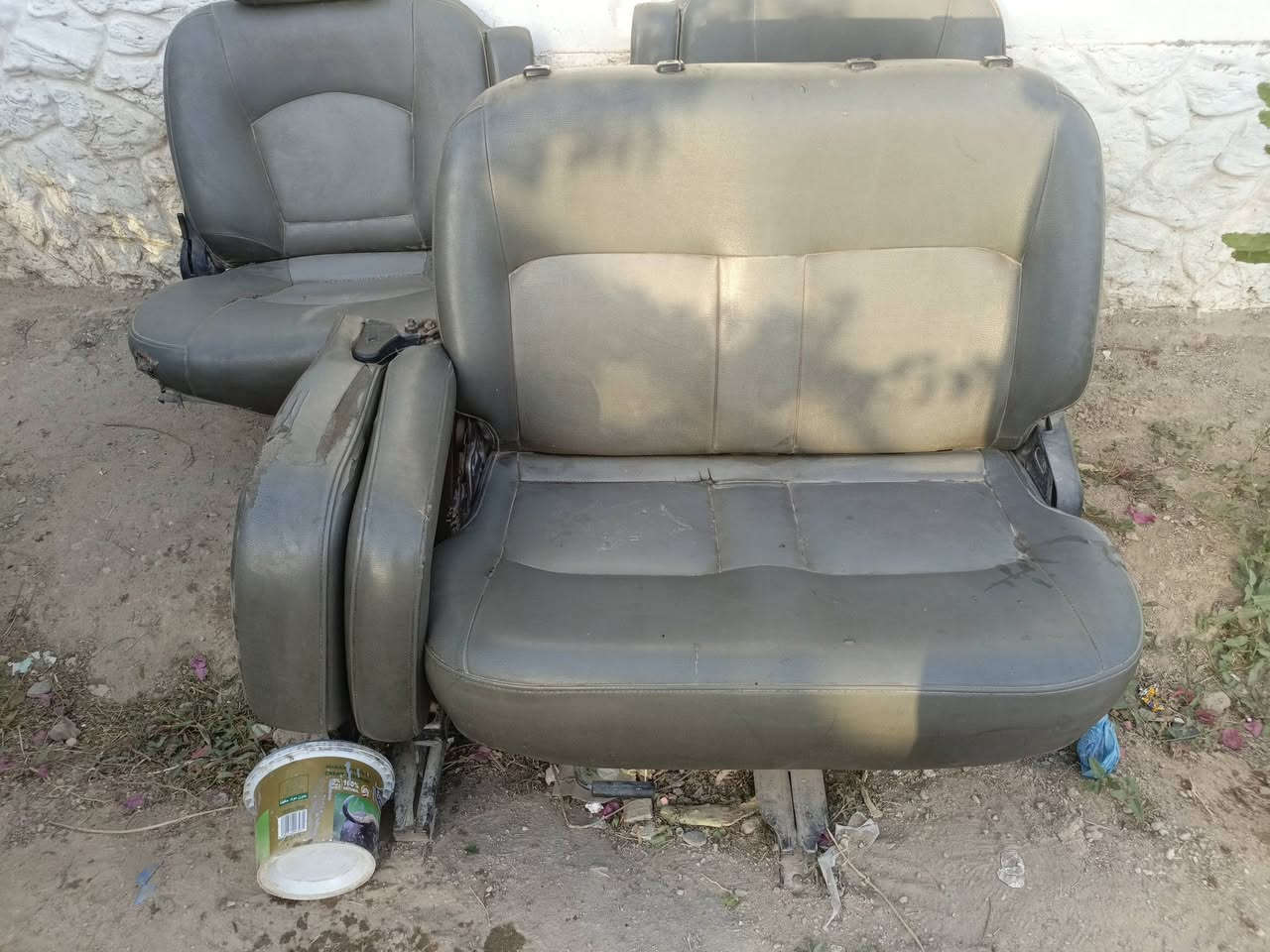 السلام عليكم
هذني كشنات للبيع 2 ستاركس گلابي
و2 ستانا للبيع اتصل وبيك خير ودلل ***********
