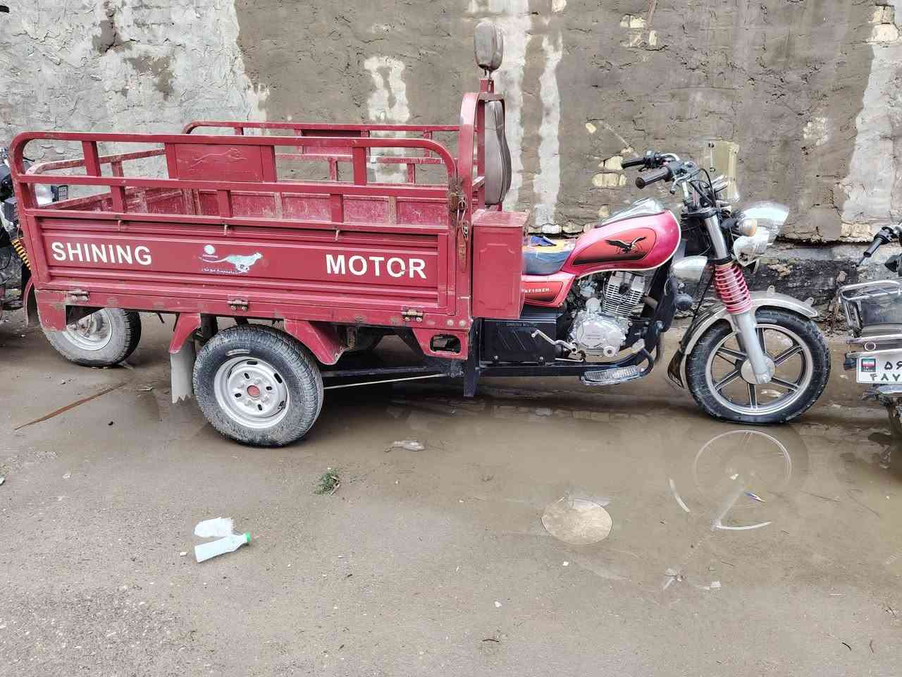 مديل ٢٢ كفاله عامه مليون و٦٠٠ وبيها مجال بغداد الشعله الخطيب الزراعي ***********
