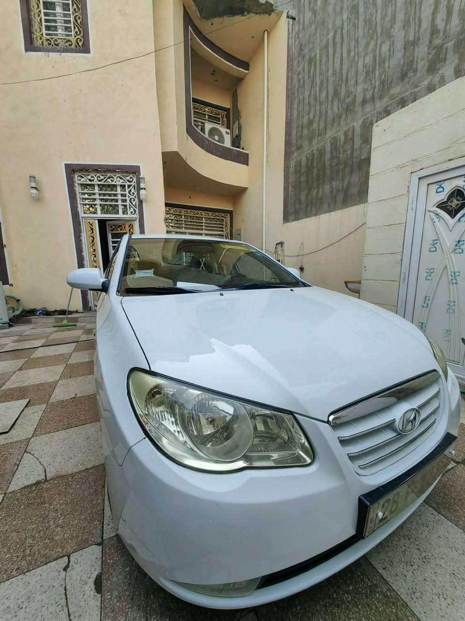 افانتي 2009 نضيفه جدا
تبريد حداديه جاهزه مكينه ١٦٠٠ دكشن عالي 
سونار مرفق بلمنشور رايده ب ٩٨ 
نجف مناذره ***********
