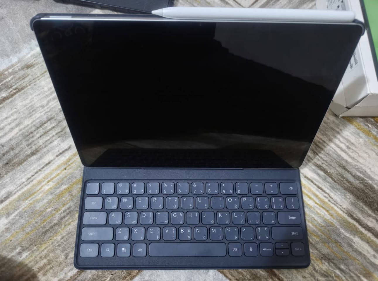 السلام عليكم
تابلت هونر ماجك باد 2
استخدام اقل الشهر 
غراضة كامله مع كيبورد وقلم 
جهاز شخط مابي تاخذة لوك 
معالجة Snapdragon 8sGen3
الشاشة امولد بتردد 144Hz
ذاكرة 256 رام داخلي 16
صوت محيطي مع 8 سبيكرات 
السعر 700 الف 
مكاني نجف 
رقم الهاتف:***********
