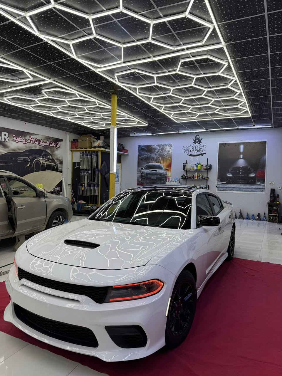 سلام عليكم
جارجر 2019 

بدون حادث سرقه فقط بيبان ومداكر 
حرة بصرة 

6 سلندر فول فتحه 

175$

***********
