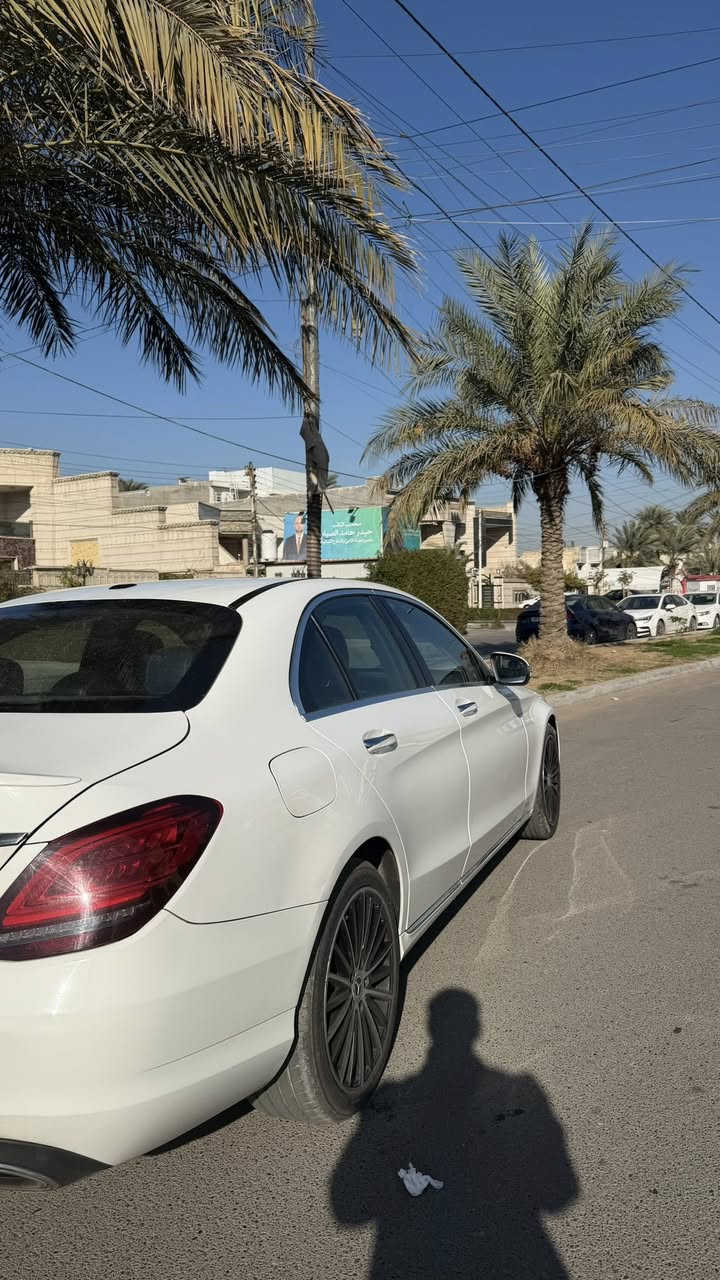 السلام عليكم حبايب للبيع C300
موديل 2019 C300  

ماشية 95000 كيلو حقيقي

رقم اربيل 

فتحة

شاشه جبيرة

تبريد  قطعتين منفصل 

كشنات امامية كهرباء وخزن وتدفئه

ستيرن كهرباء وخزن 

مثبت سرعة 

رادار جانبي 

نقاط عمياء

رادار امامي 

حساسات امامي خلفي 

كامرة خلفيه

اوتو ستوب 

اوتو هولد 

 

سايد بريك كهرباء 

5 انظمة قيادة إيكو /كوفورد/سبورت/سبورت بلاص /اندفجول 

ماسحات اوتو 

اشاير بالمري 

انارات ترحيب خارجية 

بصمة تشغيل و4 بيبان وصندوك 

محرك 2000 توربو كلش قوي و اقتصادي

السياره جاهزه مابيها اي نقص 

السيار كلش حلوه وجديد كلش  

 

بيها قطع وحده صبغ باب السايق فقط سياره داخله كلين

السعر 245$ وبيه مجال

السياره مكانه بغداد السيديه 

الرقم 

***********
