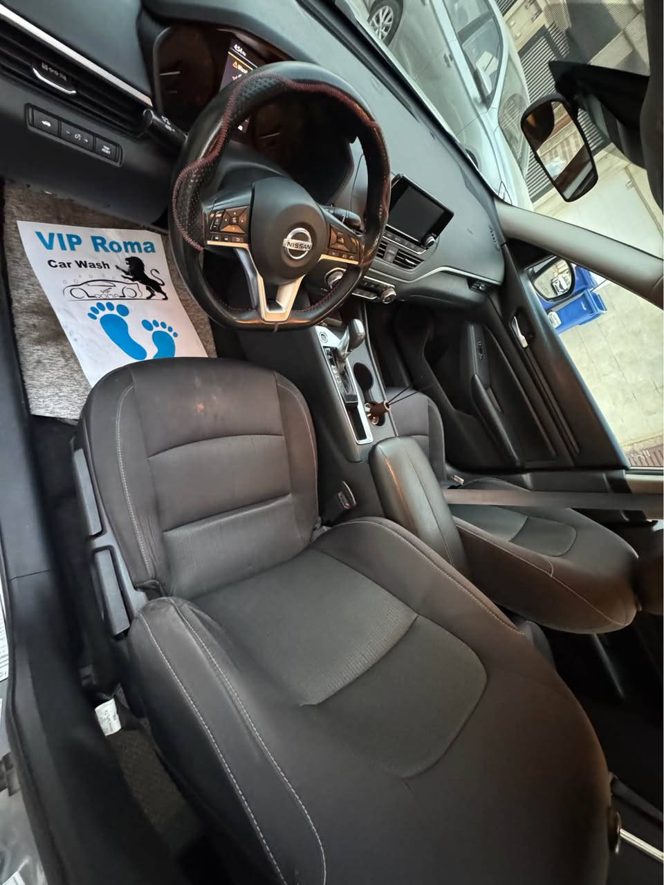 التيما 2021 
حادثها صندوق وهنا صار جاملغ امامي وجاملغ خلفي بارد بس بدون دواخل بدون ايرباك سياره جديدة من حداده من صدر من محرك كلشي شرط مواصفات نص 
رقم واتساب .. ***********
بيع او مراوس .. أربيل, العراق
