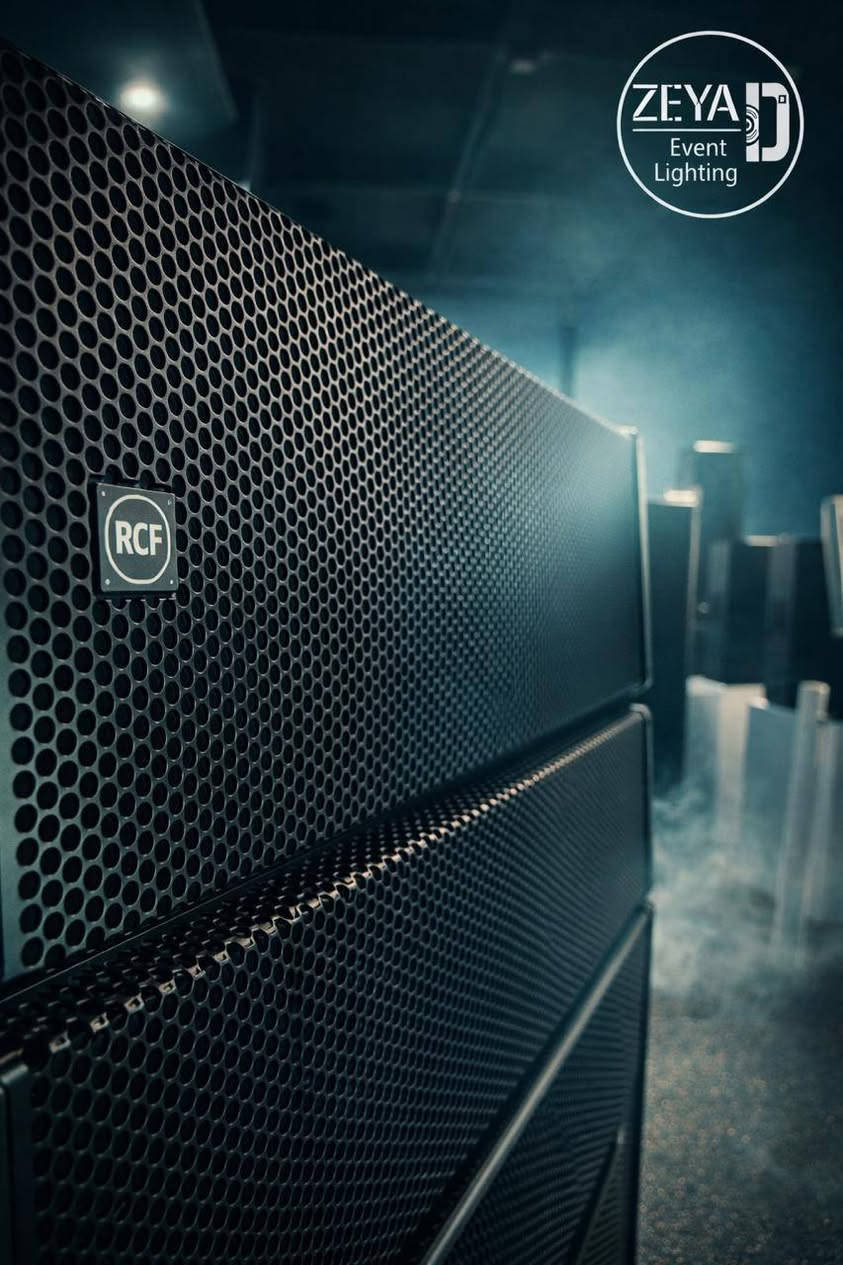 اهلآ وسهلآ بكم في متجر زياد _ ziyad store
لبيع الاجهزة الصوتية والانارة الليزرية ومستلزمات اجهزة الدخان .. تنظيم الافنتات والمؤتمرات 
📍العنوان - بغداد - شارع السعدون مقابل فندق انكيدو قرب فندق بغداد الدولي


**إذا كنت صاحب هذا الإعلان وتريد حذفه لأي سبب، رجاءا أرسل رسالة إلى الدعم الفني**