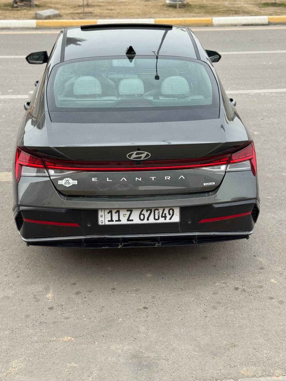 النترا موديل 2024 هايبرد فول مواصفات
✅فتحة
✅بصمة
✅رادرات امامي جانبي خلفي
✅كراسي خزن
✅كراسي كهرباء
✅كراسي تدفئة+تبريد
✅انظمة قيادة متعددة
✅اوتو هولد
✅هاند بريك بصمة
بعد ماعرف شبيها سوالف وملاعيب
السيارة اني كصيتها ع ايدي 
ضربتها بنيد وجاملغ مكفولة من اللغد والشاصي 
سونارها موجود 
رقمها بغداد باسمي
السيارة عارضها ب150 ورقة (دفتر ونص) لو ما متوازي مابيع بهيج سعر والله 
مكاني بغداد حي الحسين 
***********
