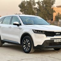 كيا سورنتو ٢٠٢٣ lx   ٧ راكب   ماشية ٢٥   مواصفات:   فول تحكم ستيرن- اش...