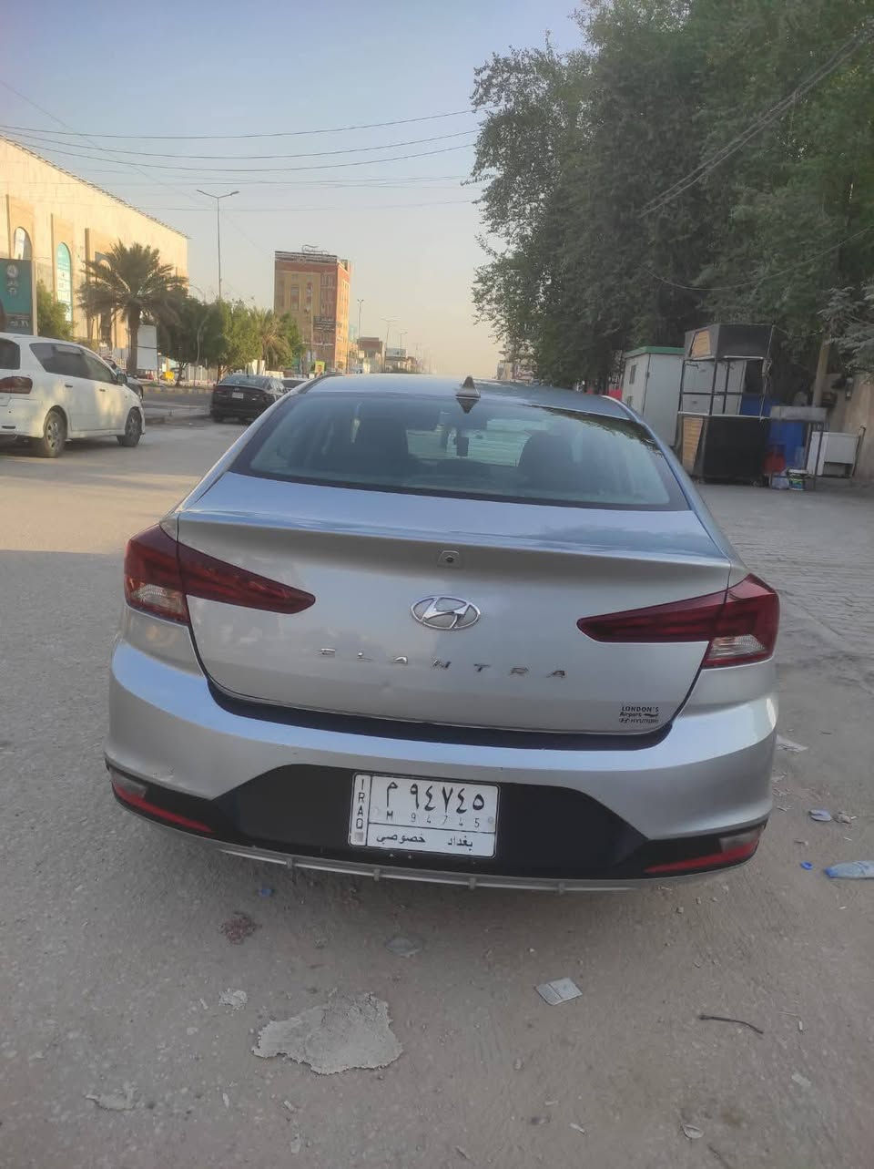 ‏للبيع او مراوس سيارة اقل
‏النترا 2020 وارد كندي فول موصفات 
‏بصمة 
‏فتحة 
‏رادار 
‏تحديد مسار 
‏تدفئة بالكشنات 
‏دوش 2000
‏كير atm  
جديد هل اسبوع بدلته يم الهندسية بغداد 
‏مكينة والكير مكفولات 100٪
‏السياره رقم بغداد معوقين باقيله 7 اشهر 
‏وكاله عامة المعوق موجود ولد شاب 
‏بيه قطع صبغ 
‏السعر 127$
‏***********
‏
‏
‏
