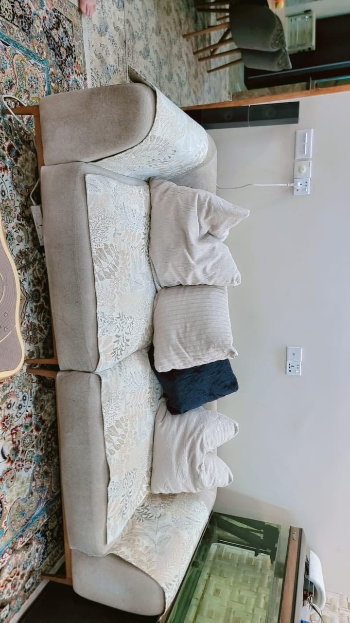 تخم 8 مقاعد سعره 500


**إذا كنت صاحب هذا الإعلان وتريد حذفه لأي سبب، رجاءا أرسل رسالة إلى الدعم الفني**