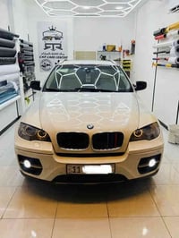 بي ام دبليو X6 موديل 2008 خليجيه بيه نص الجاملغ لامامي والباب مالصدر م...