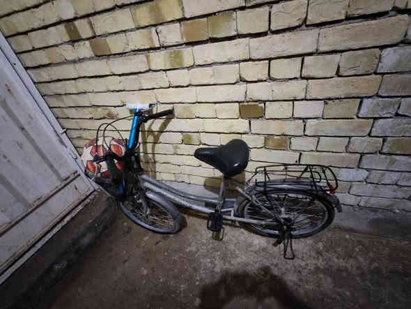 بايسكل سعره 50 الف هو والبم مالته
مكاني شهداء الموضفين
***********
