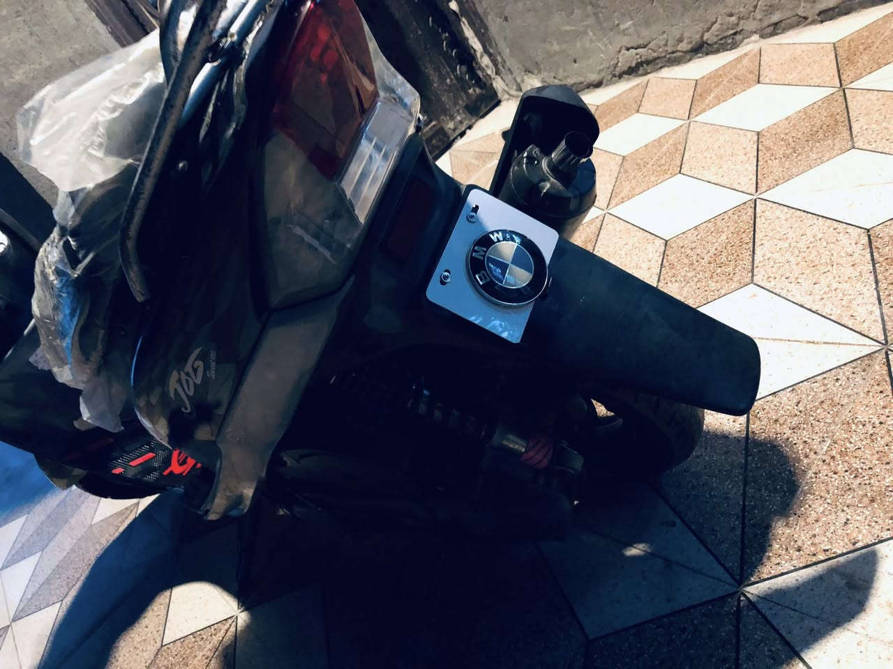 ماكس منغولي شبح على وضع البالة مكينه كفالة شلعة كهربائيات كاملة مزودة صالنصة رياضي FM  السعر ٥٥٠ وبيه مجال العنوان حلة حي الطيارة *********** متواجد واتساب
