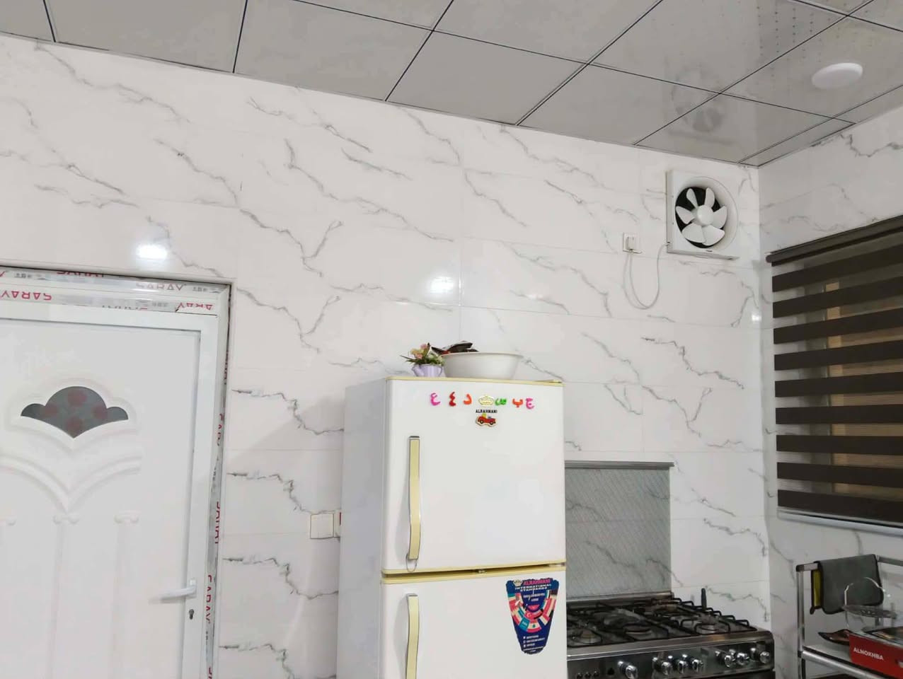 #اللهم صل على محمد وآل محمد 
#بيت للبيع في مجمع الخير 
#المساحة 200متر يتكون من ثلاث غرف وصاله وبراني ومطبخ وصحيات وحديقه وكراج سيارة  
#السعر 180مطلوب105قدمة 75 للشراء يراجع مكتب الناجح للعقارات السماوة حي الحكم قرب مرطبات فستقه 
#مكتب- الناجح للعقارات 
للإستفسار اكثر مراسلتنا ع الخاص او الاتصال ع الرقم التالي ***********بي وتساب /***********
#او مراجعة مكتبنا الواقع في
#الحكم / مجاور مرطبات فستقه علمأ دوام مكتبنا من 9 صباحأ ال 10 ليلأ اخوكم ابو مصطفى للعقارات 
{تابع صفحة المكتب }
