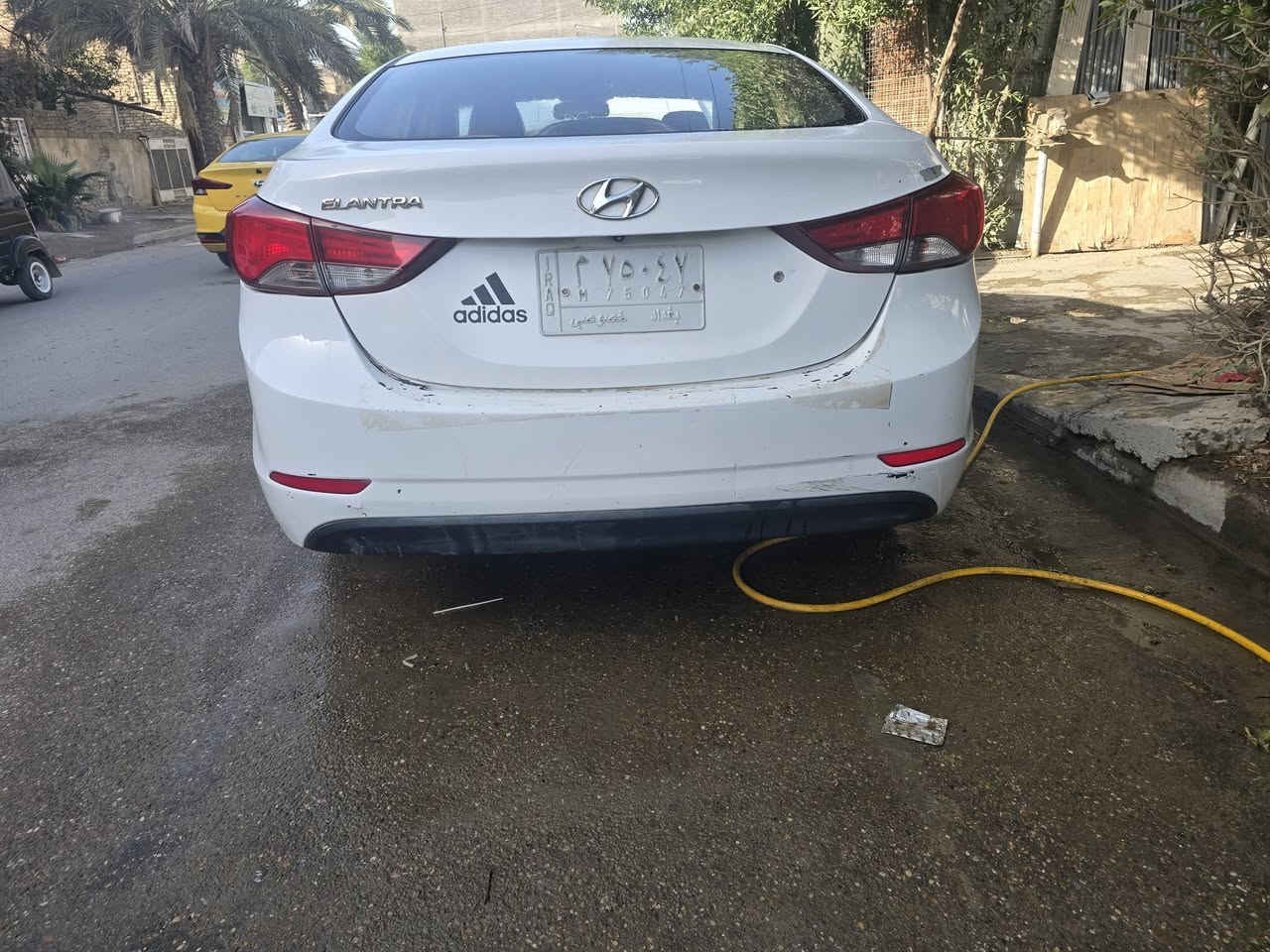 يالله السلام عليكم النترا ٢٠١٦ خليجي مكينه ١٨٠٠ مامفتوحه ولكير مامفتوح تبريد جديد صدر جديد تخم تاير قبل ١٠ ايام شاده اذاين ٣جدد رقم بغداد بيها خسفه بالدوسه وطخه زغيره  ادامه مضومه البانزين مكان السياره الشعله /*********** السعر ١٢٧ رقه
