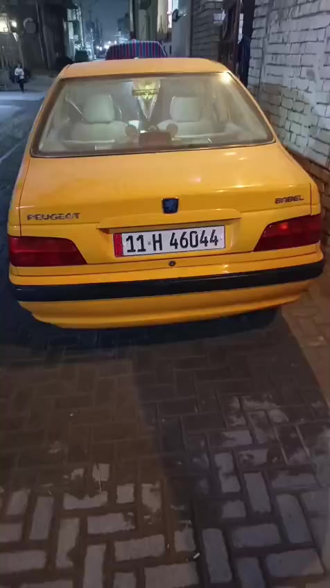 بيجو مديل 18 مكفوله غير هاذا الصبغ الخلفي بكانه بغداد البلديات ***********
