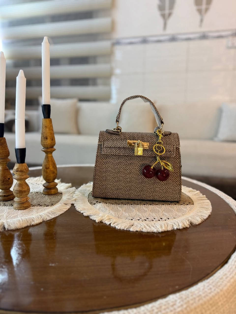 ديروا بالكم تشترون من ذوله الجنط👛👜👛
.
شنو السبب؟؟!!
١_الكوالتي كلش عالي يعني متتلف بسرعه و مراح ترجعون تشترون بعد جنطه بوقت قريب🫣
٢_وين مترحون حيسالوكم منين وشكد سعرها🫣
٣ _حتكونون ملفتين للانظار لان ممتوفره عند غيرنه🫣
.
توصيل سريع لجميع المحافظات ٥ الاف
.
الاسعار اسفل الصور


**إذا كنت صاحب هذا الإعلان وتريد حذفه لأي سبب، رجاءا أرسل رسالة إلى الدعم الفني**