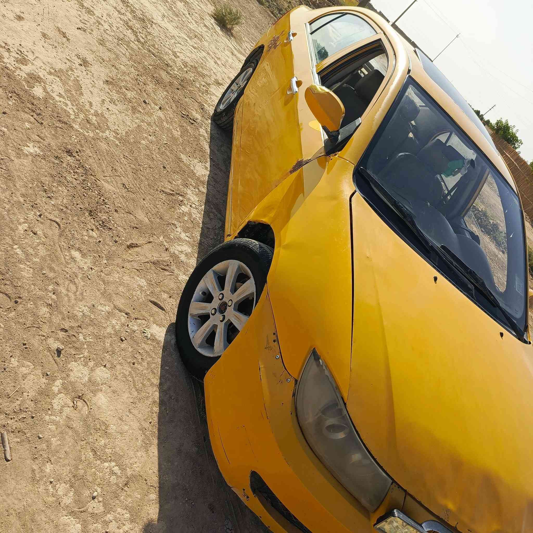 ليفان للبيع موديل 2012سنويه مجدده لل27 تخم تأير محوره كورلا بيكاتشو كير اوتوماتيك محرك.يصرف دهن تعال شوف وتقتنع وبيك خير وتدلل عليه غرامات وهيئه 450الف ينزل من سعرها حسب الاتفاق السعر 28وبيه مجال للشراي مكاني واسط للاستفسار اكثر ***********
