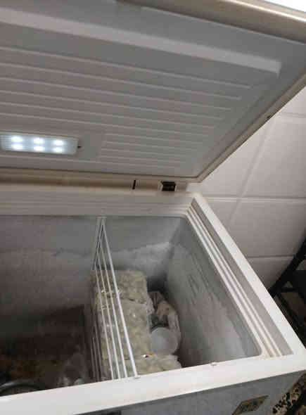 السلام عليكم مجمده نضيفه كلش سعرها 175 قفله مكاني بغداد الكاضميه منطقه الطي ***********
