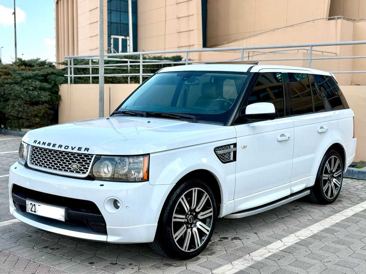 ارخص رانج روفر سبورت 2011 بي العراق بتحدا

سعر جدا جدا مناسب بلاش   (136) ورقه مجال

سياره خليجي صفر شريكه سردار ضمان دولي

8 سلندر بدون سوبر ارخب محرك

فول فول مواصفات 
 
سلايد  
سياره جكات ٣ وضعيات 
شاشه كاميرا
رادار جانبي 
حساس خلفي امامي
لايتات عدسه زينون بيلادي
دواغل كريمي جديد١٠٠/١٠٠
كشن جلدو كارباوخزن
كشنات تدفيه و تبريد
تحكم ستيرن
ستيرن هيتر
دواغل ١٠٠/١٠٠ 
ماشي ١١٣ الف
بعد مواصفات رانج معروفه.........
________________________________
كير محرك بشرت بدون دوخان بدون بوخار بدون صوت اي مكان عجبتك افحس سياره بشرت ترايي حتي بصره 
_____________________________

سعر سياره بلاش بلاش(136)ورقه مجال ماكو بي سعر ابد

مكان سياره سليماني داخل سليماني
***********
***********
_________________________________

Range Rover Sport  2011    

سعرى مناسبه بلاش 136 ورقه مجال

8 بستون بى سوپر مه رغوب
 
فول فول موسفات 

سلايد
دبله كانى جوبه به رزو نزم ٣ موده
شاشه و كاميرا
رادارى ئاوينه٠
113 هه زار روشتوه 
سوكان شفط و كاره با
بيش و دوا حاسه 
٤ ده ركا بصمه 
لايد ليد و عه ده سه زينون بيلادي
كشن جلدو كاره با و خزن
كوشن سارد و گه رم
سوكان هيتر و فوليوم

زور مواسفاتى تر ......
_______________________________________
گيرو مه كينه به شه رت  بى نوقسانيه دوكه ل بوخار صه وت به شه رتى فه حس تازه سيرفس تازه كراوه

سعر(136$$) وه ره قه و مجال بلاش بلاش

شوين :سليمانى
***********
*********** السليمانية, العراق
