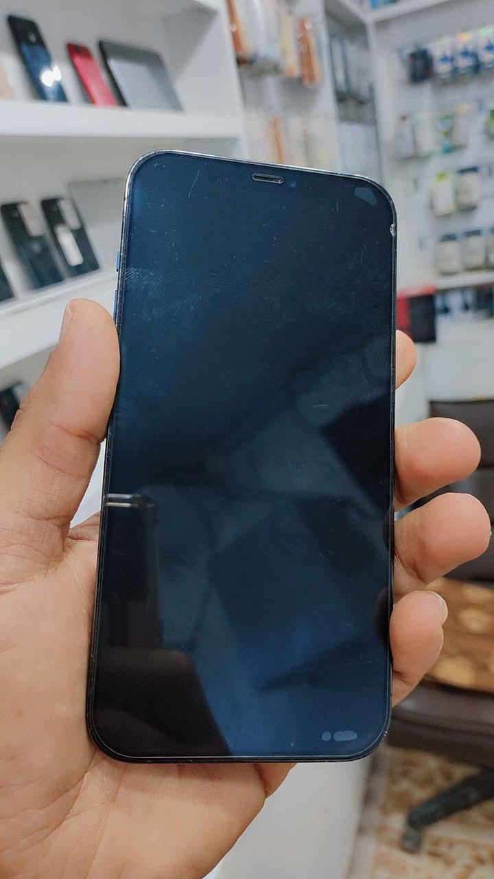 ایفون 12 پروماکس 
زاکیرەی 512
باتری 88
موبایلی بێ کێشەو زەمان تەنها کەمیک شوختی شاشەی هەیە اكر, نينوى


**إذا كنت صاحب هذا الإعلان وتريد حذفه لأي سبب، رجاءا أرسل رسالة إلى الدعم الفني**