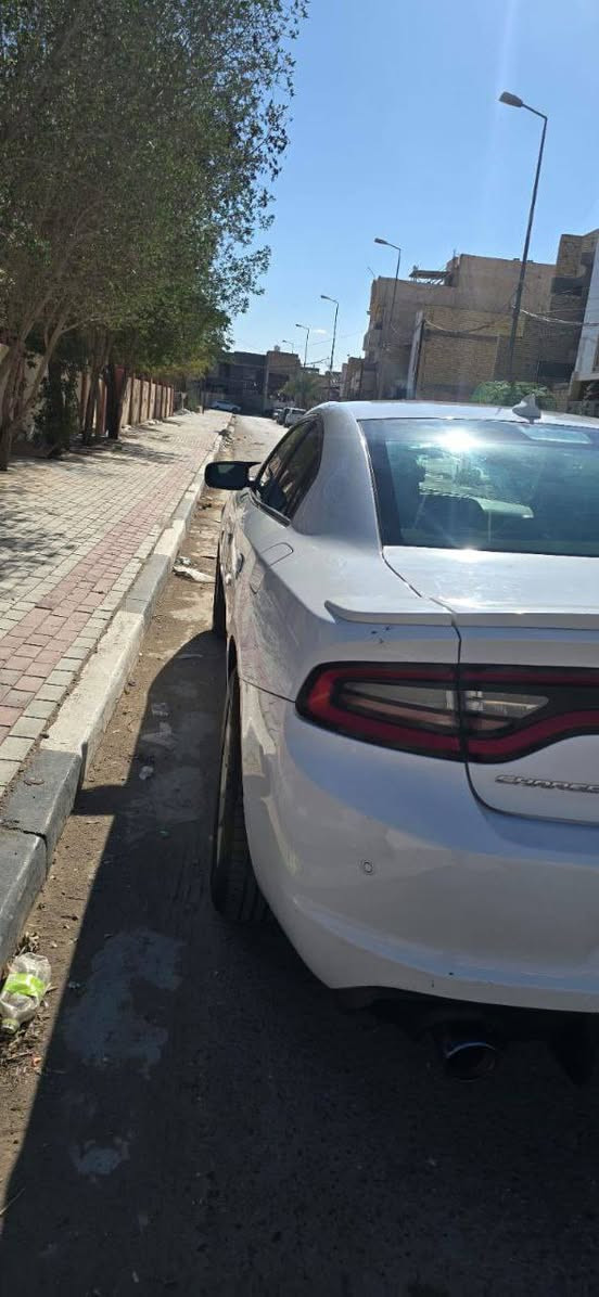 سلام عليكم جارجر 2018فول بدون فتحه رادار جانبي كشنات تبرده وتدفئه شاشه كبيره كامره خلفيه حساسات خلفيه خزن كشن سايق  سبورت فول سياره  تدفه ستيرن شفتات ستيرن مكينه 3600 وحدثه بل صور موجود مال امريكه وبه بارد بل قماره فول ويل سياره وبيه منضومه غاز مايريده تنشال مكانه كربلاء ***********عارضه 180وبيه مجال شراي
