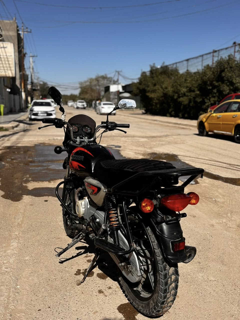 سلام عليكم بوكسر كفاله عامه اوراقها كامله شرط الترقيم دراجه اروح بيها للشغل ورجع اي نقص مابيها مكاني الدوره حاتم السعدون  دراجه رايدها ١٥٥٠ وبيها مجال هذه رقمي واتساب بي ***********
