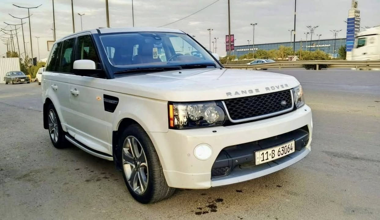 السلام وعليكم رانج روفر موديل 2013  رقم بغداد جديد سعره((160))ورقه خليجي وكالة سردار
مواصفات

مكينه 8 سلندر عادي بدون سوبر

فتحة سقف بصمة 

تشغيل وبصمة ابواب 

جكات تصعد وتنزل 

كشنات كهرباء تدفئه وتبريد وكشنات جلد  

رادارات وخلفي دمام صوت هارمن كاردن متكامل  زراق لايت جنطة كهرباء  ثلاجة شاشه كبيره نقاط عمياء وضعيات قياده متعدده  تحكم ستيرن جهتين شفتات ستيرن حساسات امامي خلفي مثبت سرعه السياره جديدة بمعنى الكلمة 

مكاني بابل 

الاستفسار ‭0772 190 5096‬
